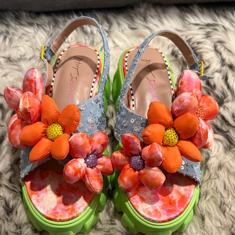 Betsey Johnson Kids Floral Sandals - Blue and Orange